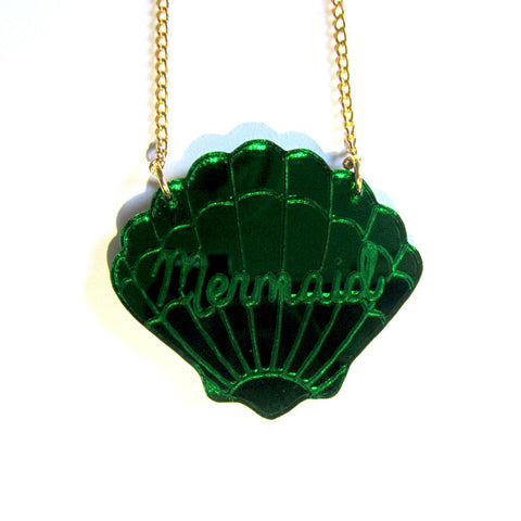 Beautiful Green Mirror Mermaid Scallop Sea Shell Acrylic Pendant Necklace