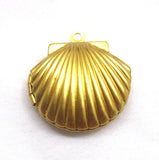 Vintage Style Golden Brass Shell Locket Pendant